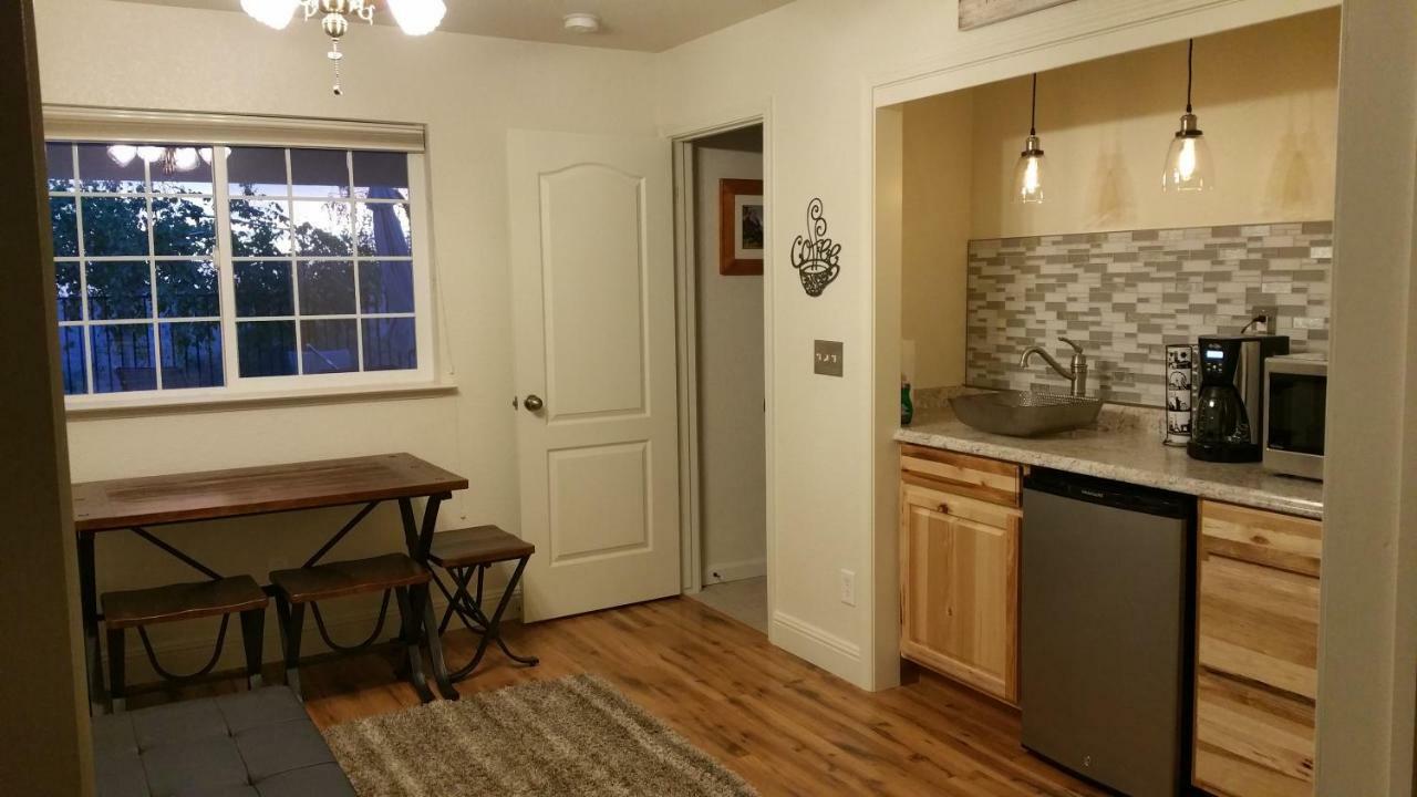 Yosemite Foothill Retreat